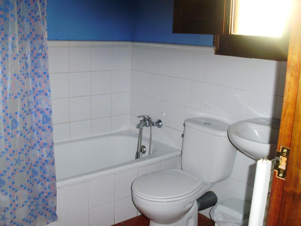 Hostal Venta Liara Allepuz Exterior photo